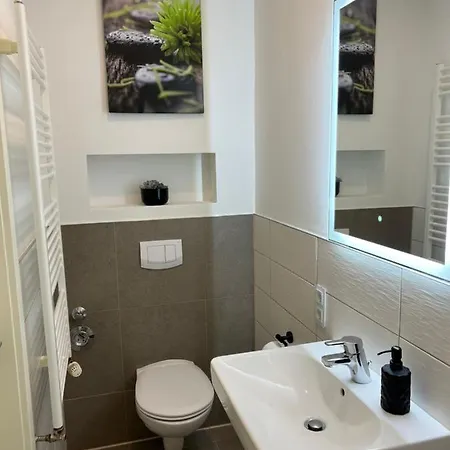 Exklusive 2 Zimmer Eg Wohnung Mit Balkon In Top Lage! Bremen Exterior photo