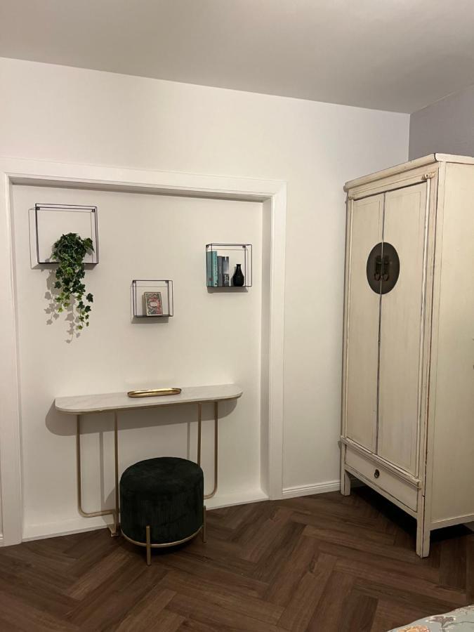 Exklusive 2 Eg Mit Balkon In Lage! * Bremen