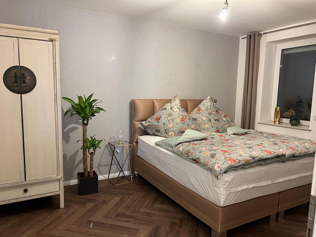 Exklusive 2 Eg Mit Balkon In Lage! * Bremen